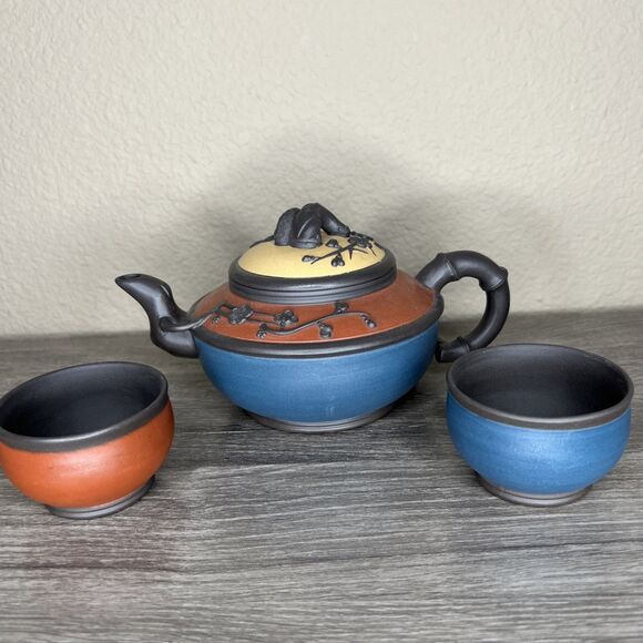 Vintage Chinese Handmade Yixing Zisha Clay Teapot And Teacups Artist Signed - Picture 1 of 12